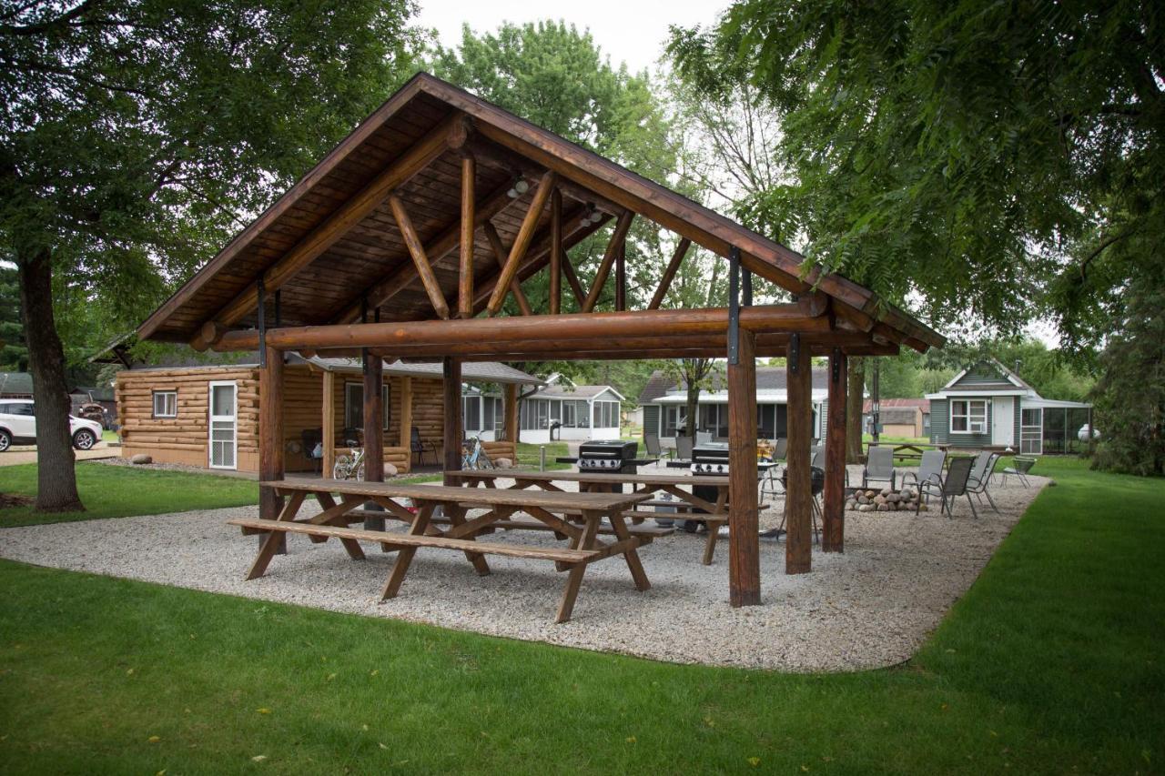 Big River Escape Riverside Cabins Buffalo City Exterior foto