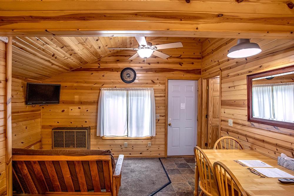 Big River Escape Riverside Cabins Buffalo City Exterior foto