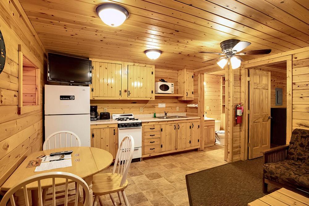 Big River Escape Riverside Cabins Buffalo City Exterior foto